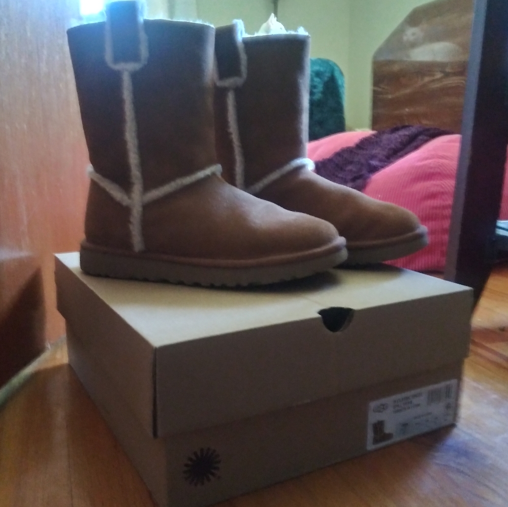 Brand new uggs